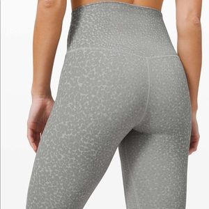 🌿Lululemon Align HR Pant 28” Rare